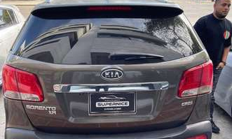 Kia Sorento Xm Radic...