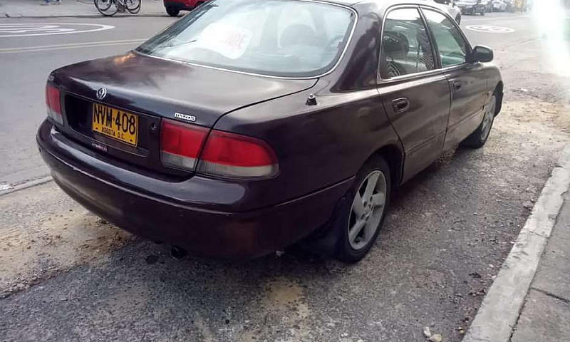 Excelente Mazda...