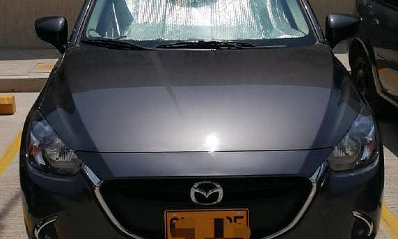 Vendo Mazda 2 Turing...