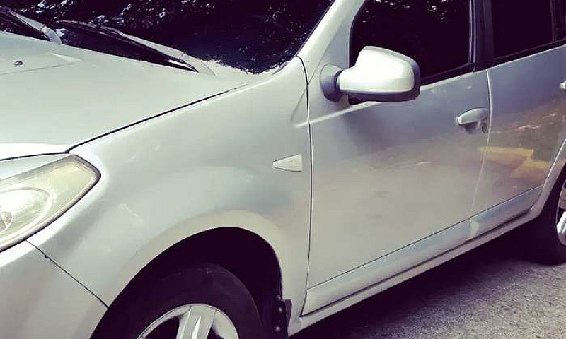 Sandero Automatico 2...