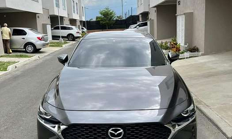 Mazda 3 Sedan, Poco ...