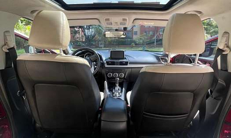 Vendo-Permuto Mazda ...