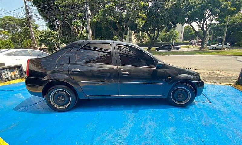 Renault Logan Dynami...