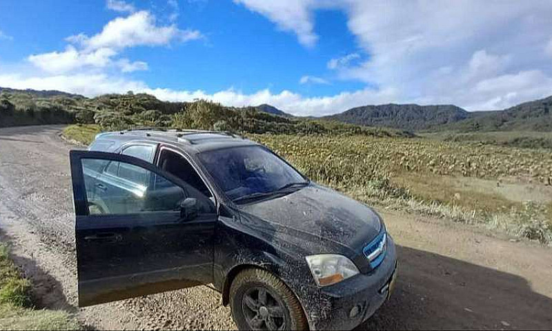 Vendo Kia Sorento Di...