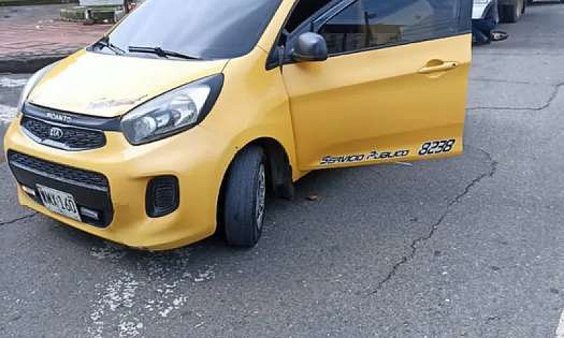 Se Vende Taxi Amaril...