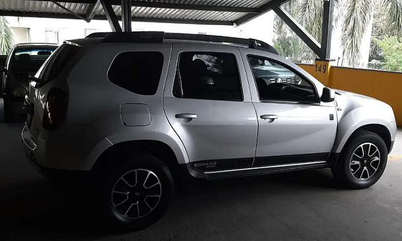 Renault Duster Dakar...
