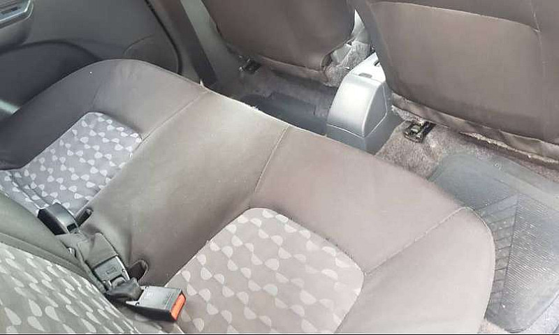 Vendo Automovil Suzu...