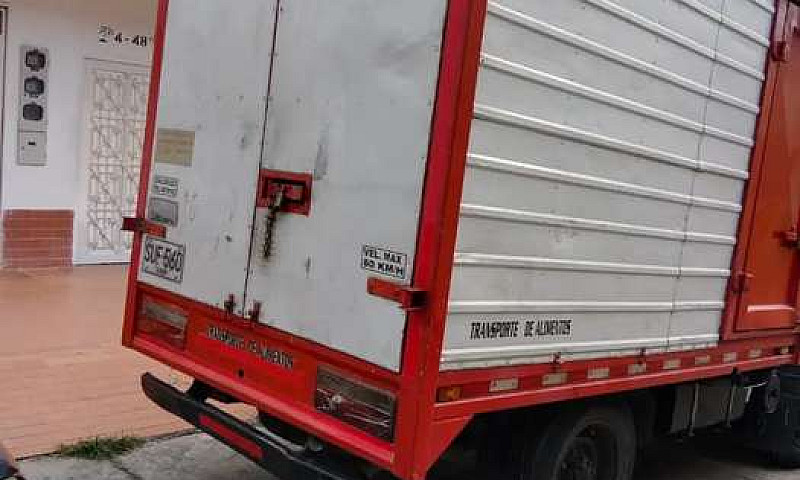 Vendo Furgon Con Tra...