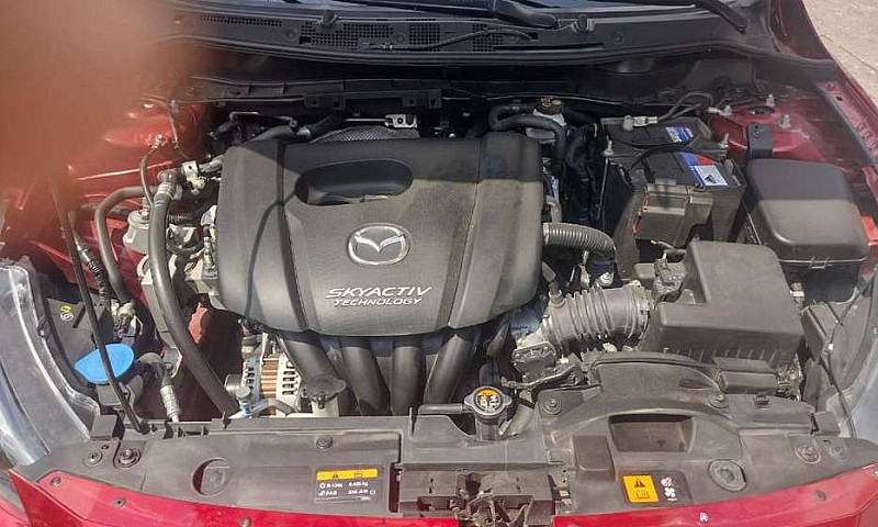 Vendo Mazda 2 Tourin...