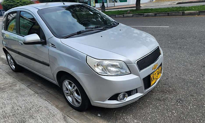 Chevrolet Aveo Emoci...