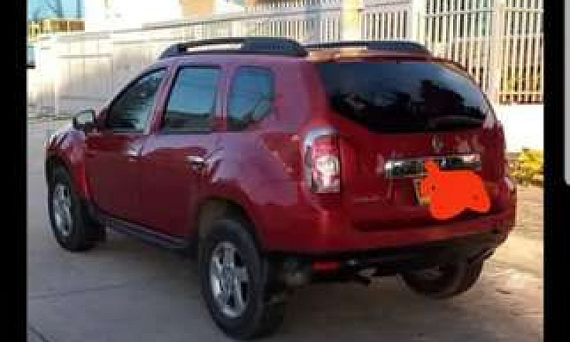 Vendo Renault Duster...