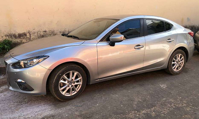 Se Vende Mazda 3...