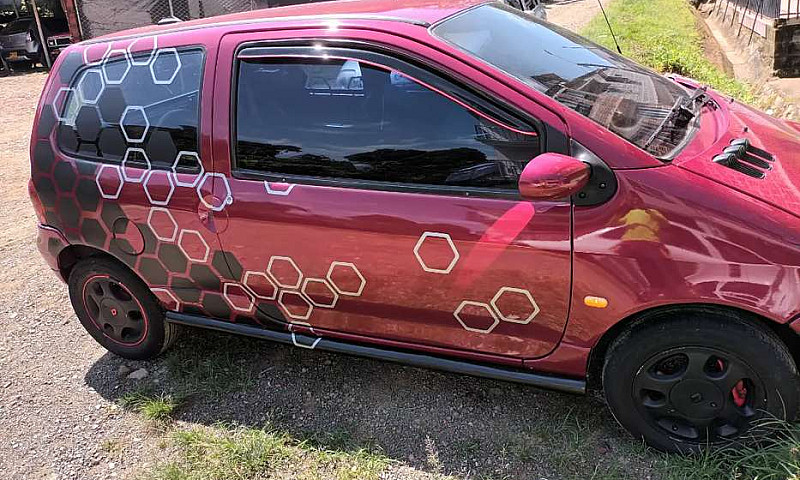 Se Vende Twingo...