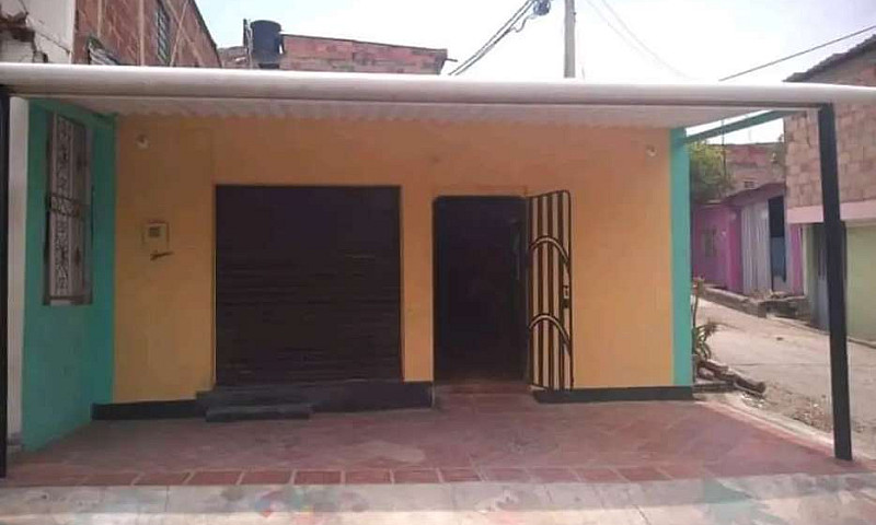 Vendo Casa Esquinera...