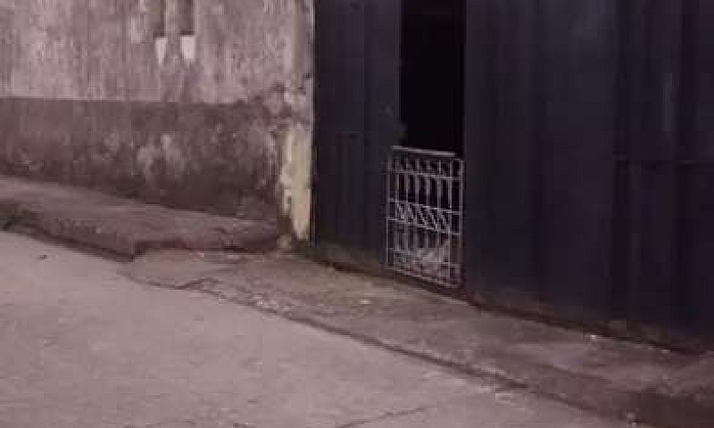 Se Vende Lote Barrio...