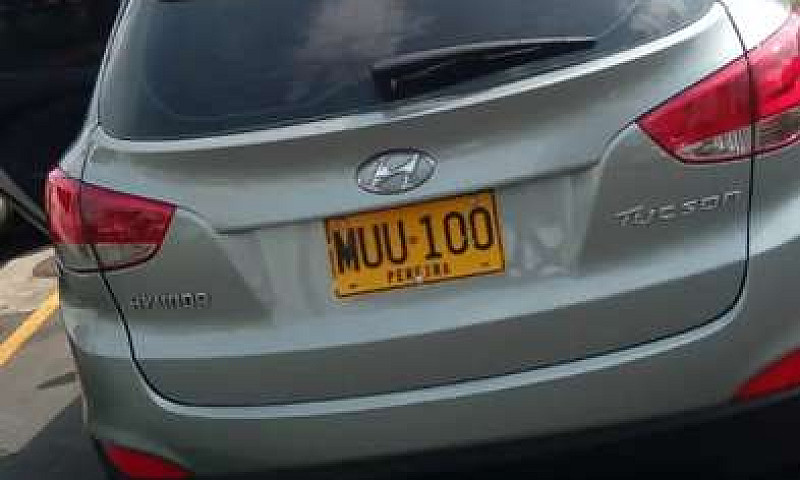 Vendo Hyundai Tucson...