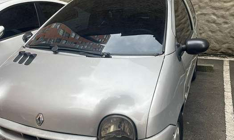 Vendo Renault Twingo...