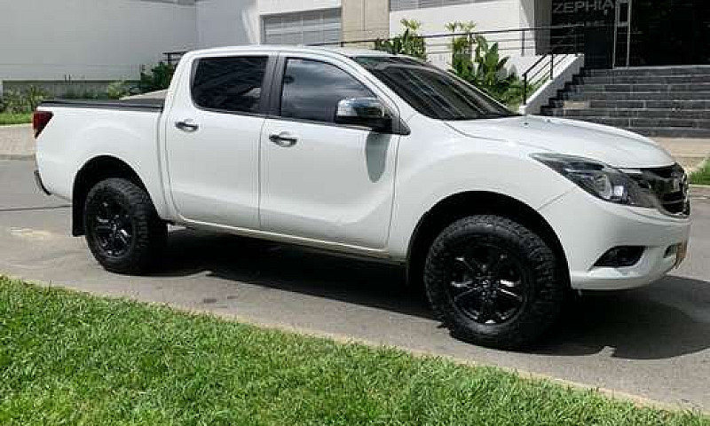 Mazda Bt-50 Professi...