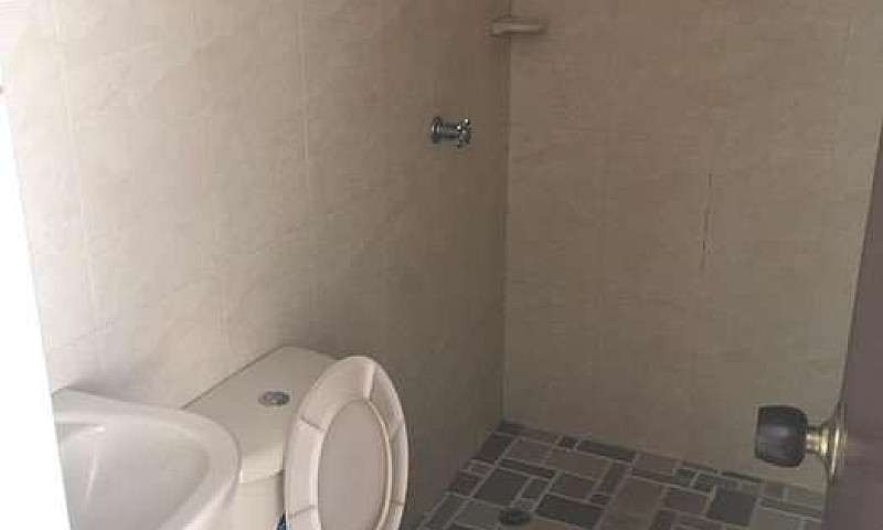 Primer Piso En Arrie...