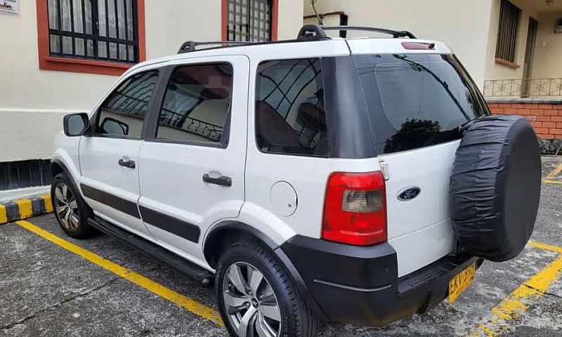 Ford Ecosport 2007 4...