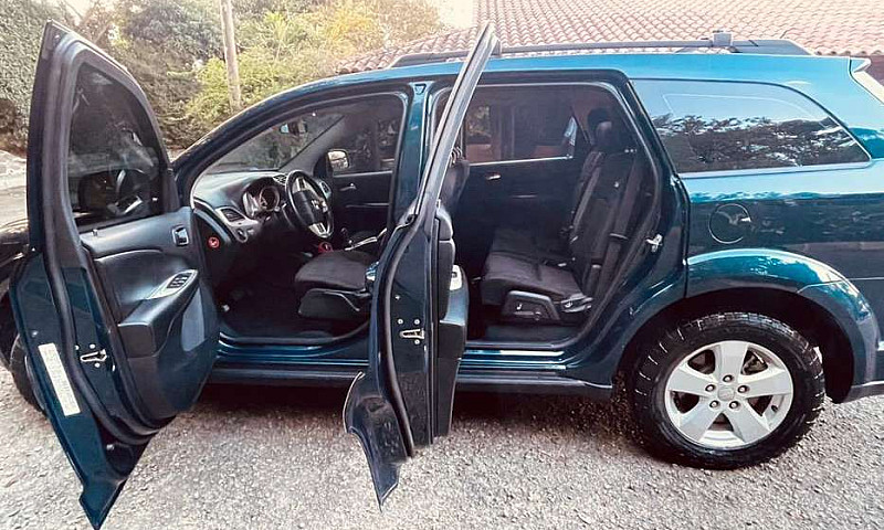 Dodge Journey 7P Exc...