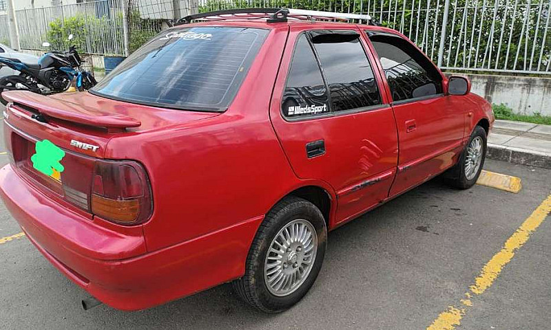 Vendo Swift...