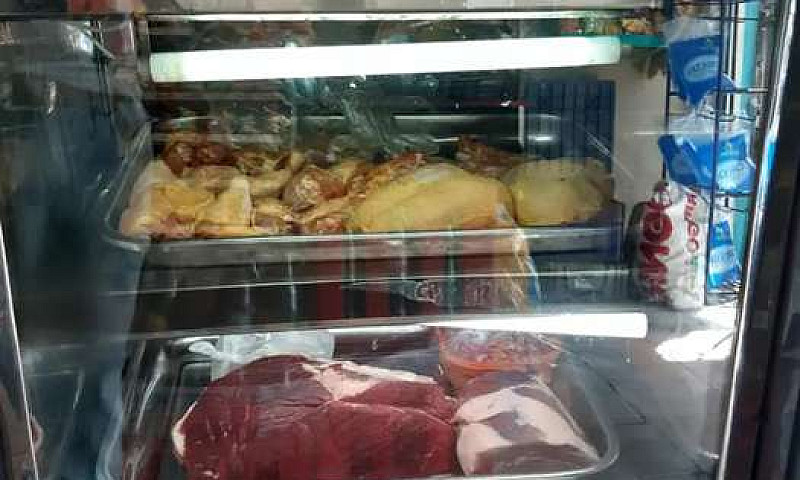 Se Vende Tienda...