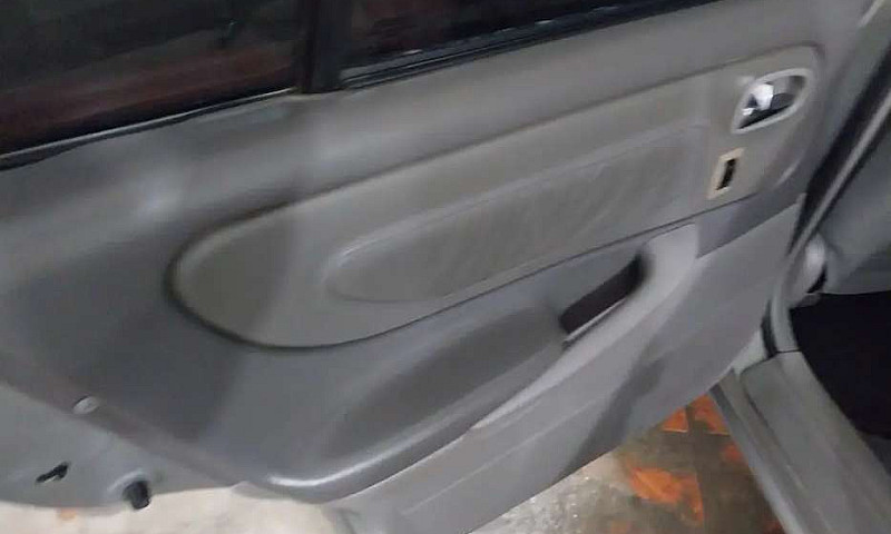 Mazda Milenio 2004 M...