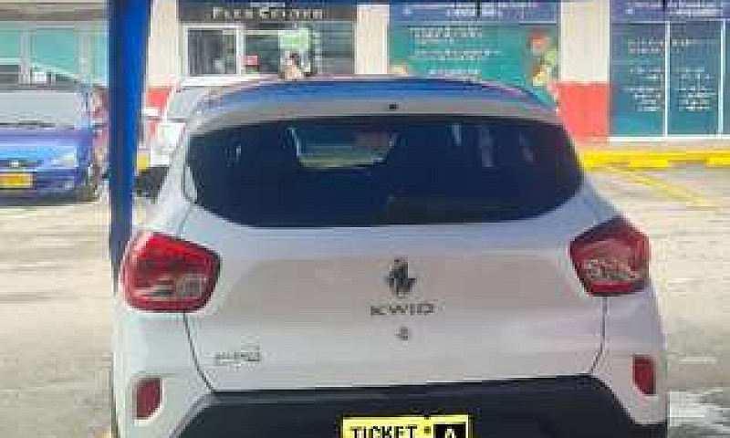 Renault Kwid 2023...