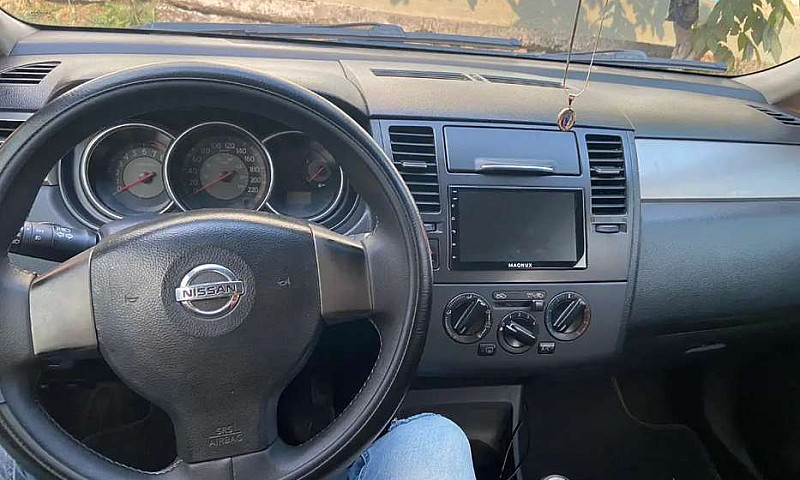 Vendo Hermoso Nissan...