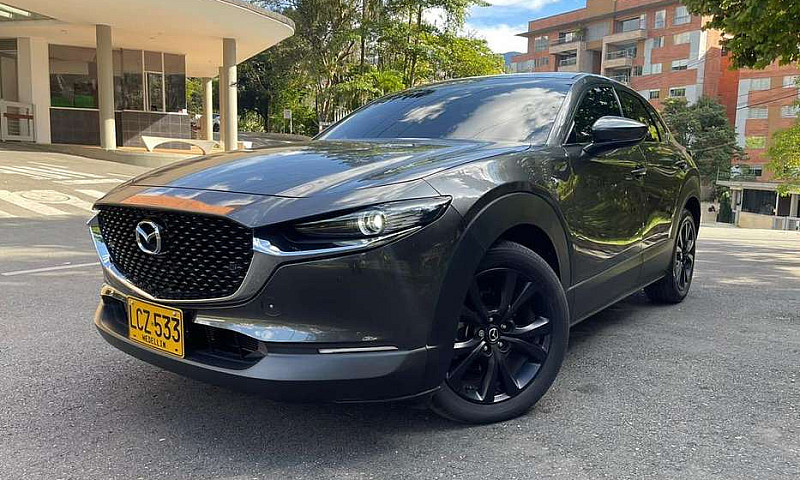 Mazda Cx-30...