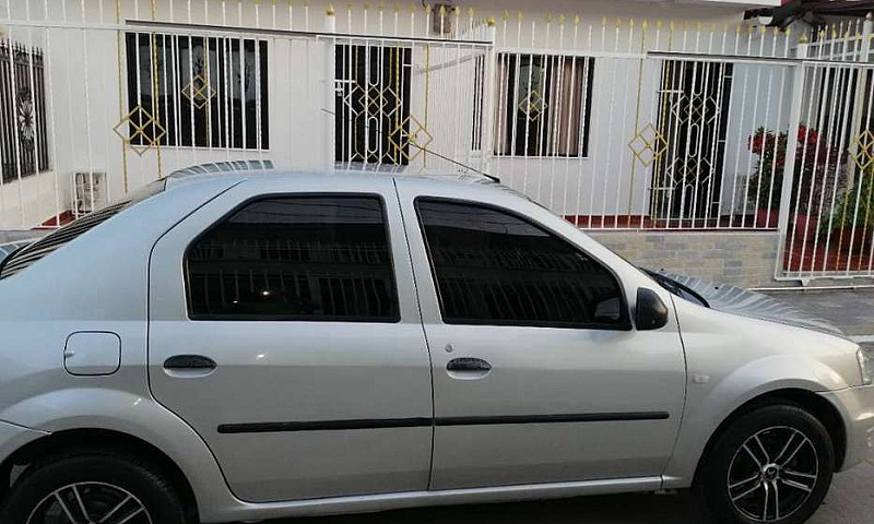 Renault Logan Expres...