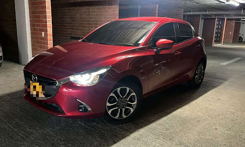 Mazda 2 Grand Tourin...