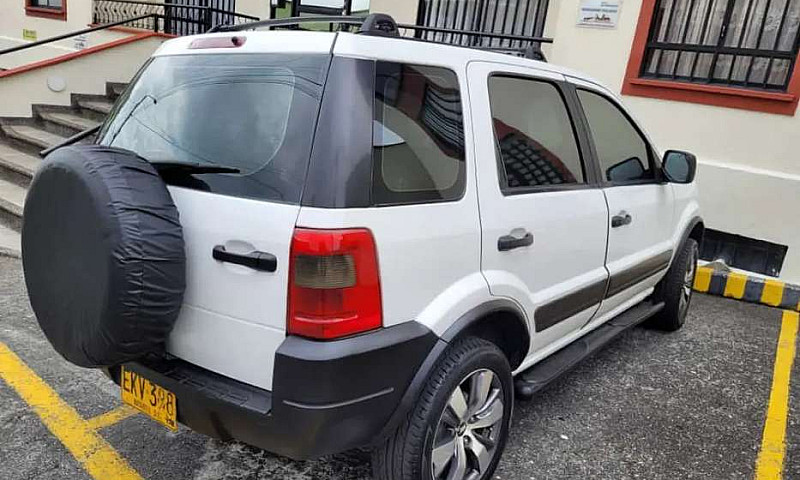 Ford Ecosport 2007 4...