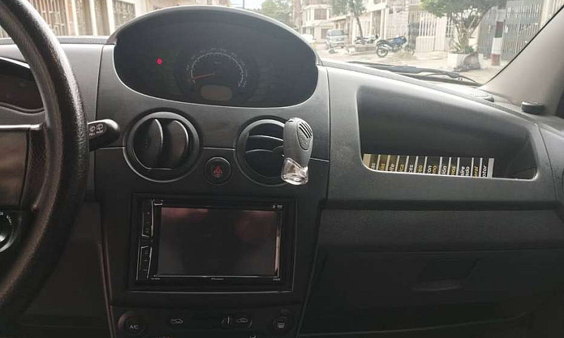 Chevrolet Spark Life...