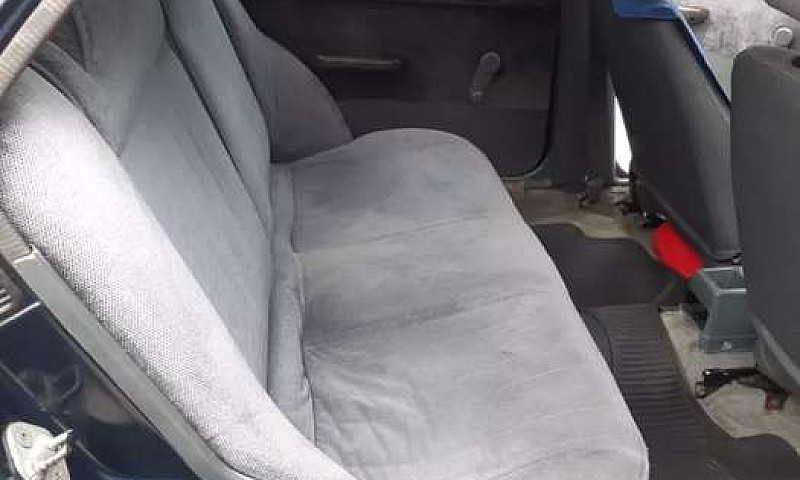 Vendo Chevrolet Swif...