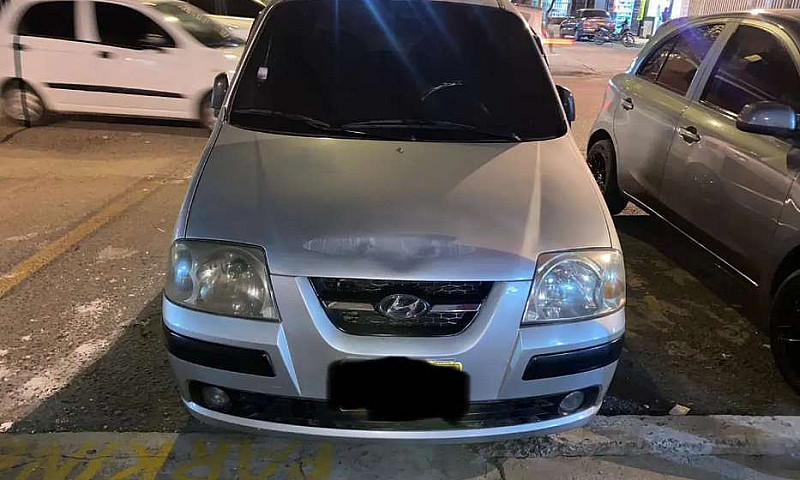 Hyundai Santro...