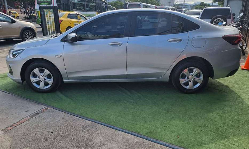 Chevrolet Onix 1.0T ...