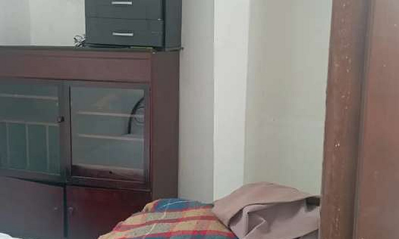 Alquiló Habitacion N...