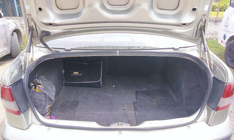 Vendo Renault Megane...