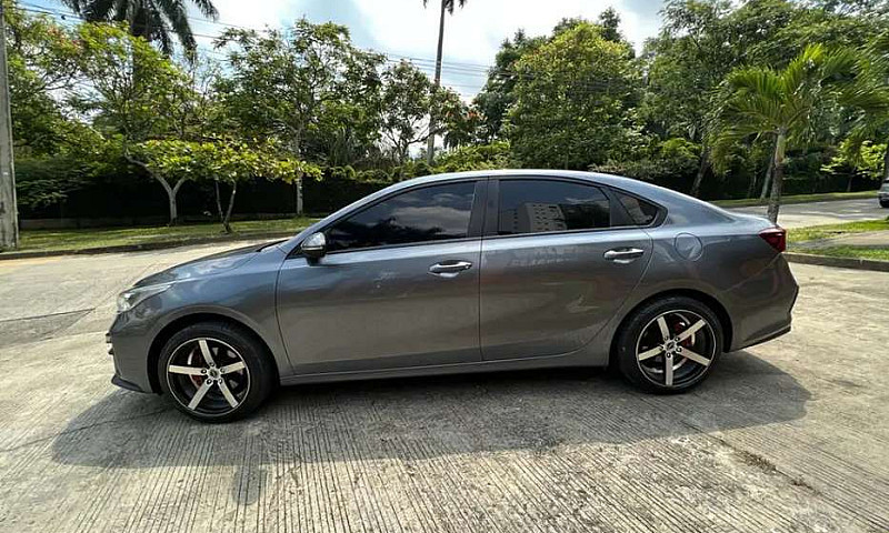 Kia Cerato Vivrant U...