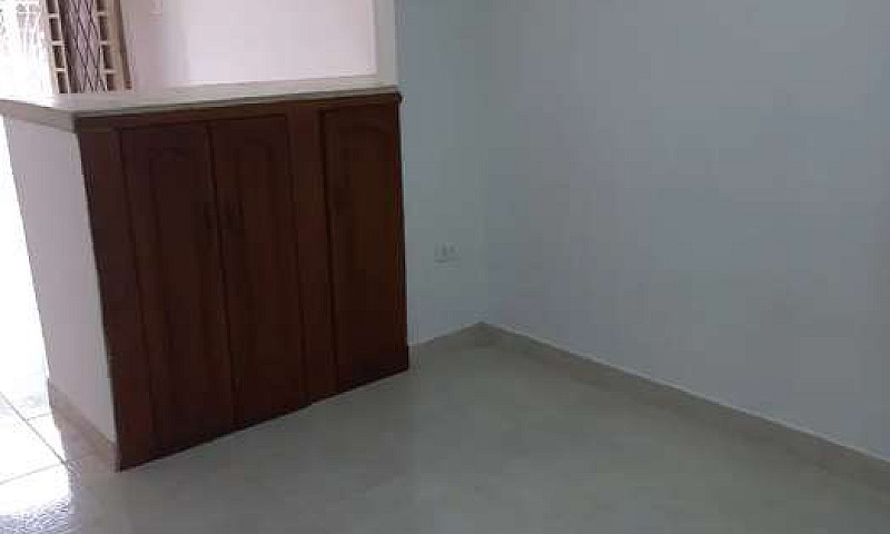 Arriendo Apartaestud...