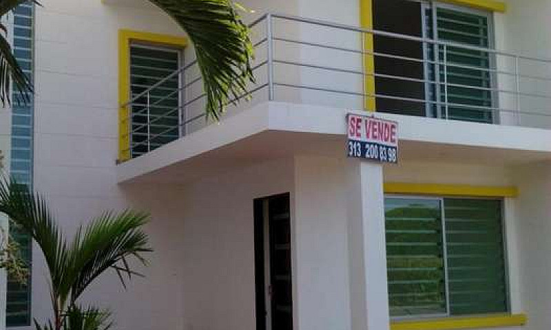 Casa Villavicencio C...