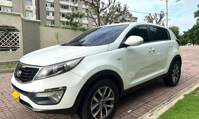 Kia Sportage Revolut...