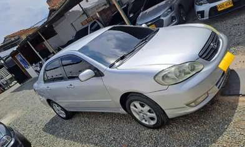 Vendo Vehículo Toyot...