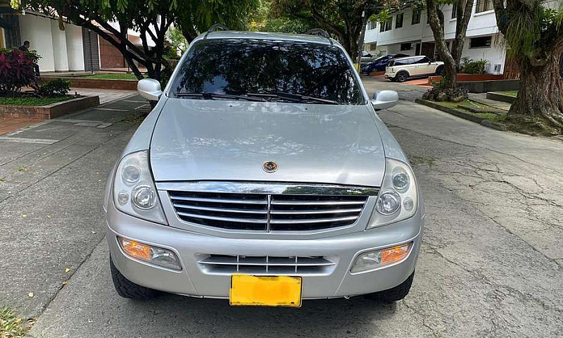 Rexton 2005 Automáti...