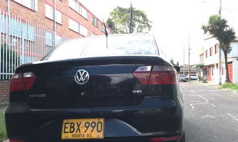 Volkswagen Voyage Ne...