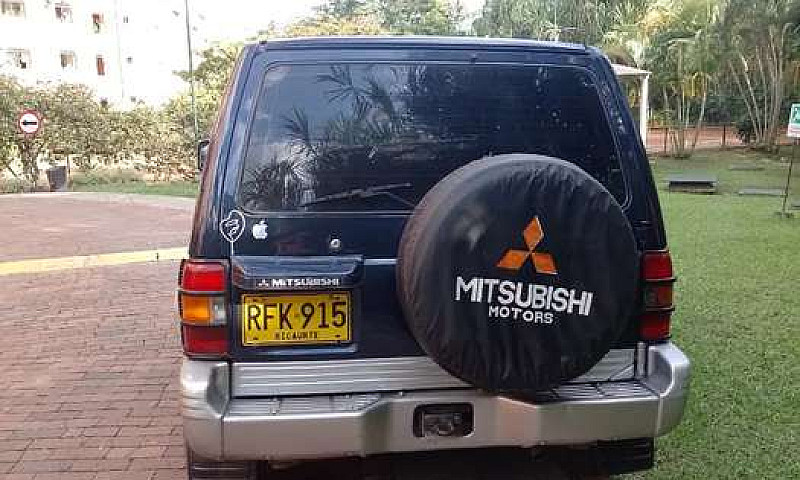 Montero Mitsubishi H...