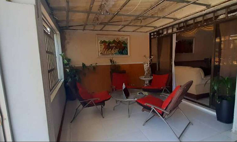 Hermosa Casa Barrio ...