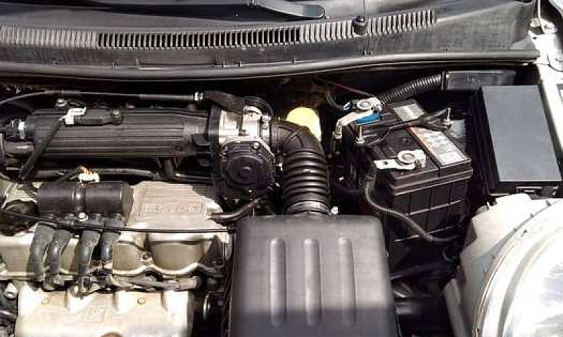Hermoso Chevrolet Sp...